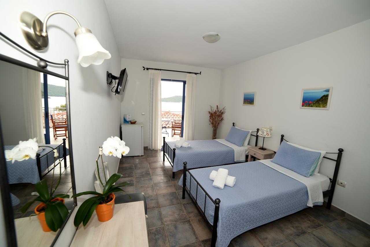 Avra Hotel Kyparíssion Zewnętrze zdjęcie