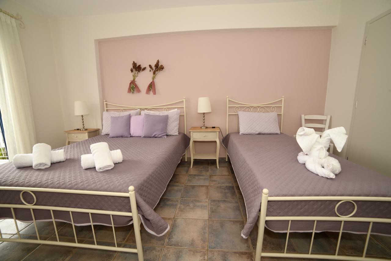Avra Hotel Kyparíssion Zewnętrze zdjęcie