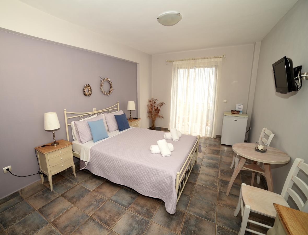 Avra Hotel Kyparíssion Zewnętrze zdjęcie